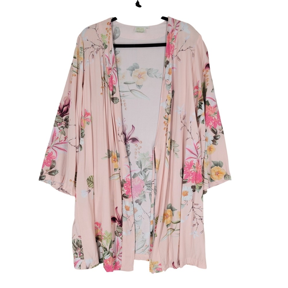 Plum Pretty Sugar Kimono Robe Womens Medium Pink Floral Open Front Rayon Duster